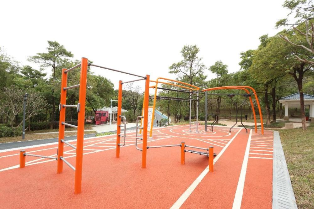 聚龍山生態公園煥新康體設備，春節邀您共享山林健身與親子時光